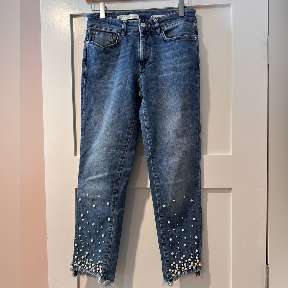 Pilcro by Anthropologie size 25 jeans with pearl and rhinestone embellishments